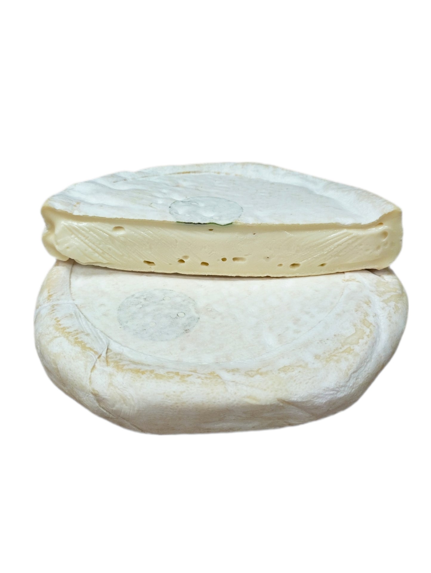 Fromage AOP au lait cru de vache de Savoie.